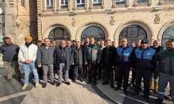 Savur'da karla mücadele devam ediyor