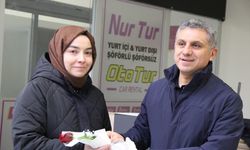 Şırnak'ta yeni göreve başlayacak öğretmenler çiçeklerle karşılandı