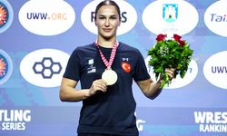 Akkök Holding'den milli güreşçi Çavuşoğlu'na tebrik