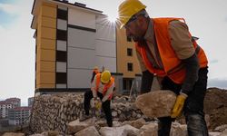 Bakan Kurum: Asrın İnşasının Emekçileriyle Gurur Duyuyoruz