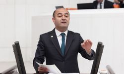 CHP'li Özgür Karabat : 'Casusluk iddianamesinin dayanağı yok'