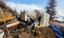 Düşen kaya parçasının altında kalan işçi öldü