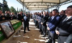 Özgür Özel, Zeynal Bakır'ın cenaze törenine katıldı