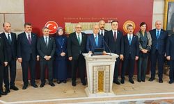 Özhan: Deprem Bölgesi Reklam Alanı Değil