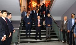 Adıyaman Valisi Varol Vatandaşlarla Vedalaştı
