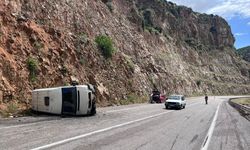Kilis’te Trafik Kazası Korkuttu: 2 yaralı