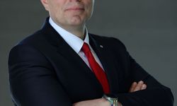 Abdi İbrahim, ilaçlarda elektronik talimat dönemini açtı