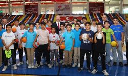 Adıyaman Valisi Sporcularla Bir Araya Geldi