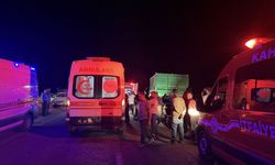 Adıyaman'da traktör römorkuna çarpan otomobilde 1 kişi öldü