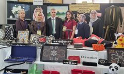 Akçakale'de Halk Eğitimi Merkezi yıl sonu sergisi açıldı