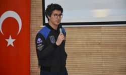 Astronot Tuva Cihangir Atasever, Şırnak'ta öğrencilerle buluştu