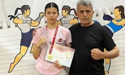 Besnili Şampiyon Dünya Arenasında