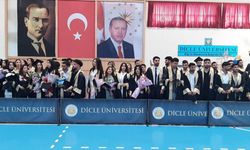 Dicle Üniversitesi BESYO mezunlarını verdi