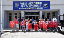 Diyarbakır'da öğrenciler 'Gaffar Amcayla El Ele Projesi' ile polislik mesleğini tanıyor
