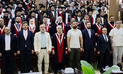 Azez İslami İlimler Fakültesi'nde Mezuniyet Coşkusu
