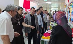 Gölbaşı'nda Miniklerden Yıl Sonu Sergisi