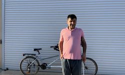 Cüneyt Öğretmen Görme Engelini Aşarak Pedallıyor