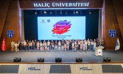 Matematik ve Umut Resim Yarışmasında Ödüller Verildi