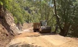 Heyelan nedeniyle kapanan Huzurlu Yaylası yolu yeniden ulaşıma açıldı