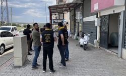 Siverek'te eşini ve kızını silahla yaralayan zanlı aranıyor