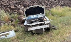 Şanlıurfa'da şarampole devrilen otomobilin sürücüsü yaralandı