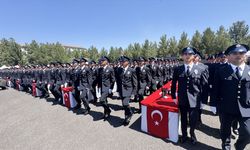 360 Polis Adayı Törenle Mezun Oldu