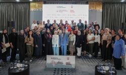 Girişimci Kadınlar Bursa'da Dijital Ticarette Buluştu