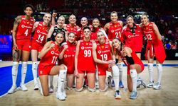 Filenin Sultanları Çin'i 3-2 Mağlup Etti