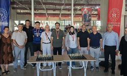 Adıyaman'da kulüpler satranç turnuvası tamamlandı