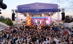 Atılım Üniversitesi mezunlarını başarıyla uğurladı