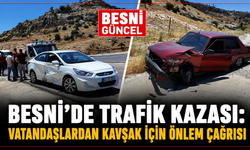 Besni'de İki Otomobil Kavşakta Çarpıştı