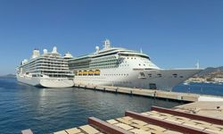 Bodrum'a Kruvaziyerlerle Binlerce Turist Geldi