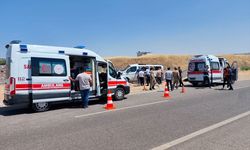 Diyarbakır'da Öğrenci Servisi Kazasında 19 Yaralı