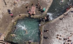 Diyarbakır'da Sıcak Hava Hayatı Olumsuz Etkiliyor