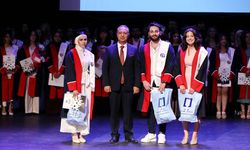 GAÜN'den geleceğin mimarları mezun oldu