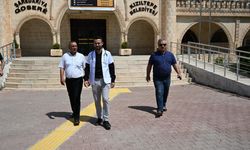 Zabıta memuru azmiyle doktorluk hayalini gerçekleştiren