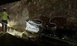Şanlıurfa'da şarampole devrilen otomobildeki 3 kişi öldü, 1 kişi yaralandı