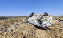 Siverek'te otomobilin şarampole devrilmesi sonucu 4 yaralı