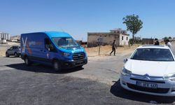 Besni'de Minibüs İle Otomobil Çarpıştı