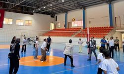 Çelikhan Kaymakamı Pelvan, Gençlerle Spor Yaptı