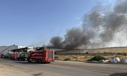Gaziantep'te Elyaf Fabrikası Yangını Söndürüldü