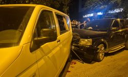Nizip'te Polisten Kaçan Sürücü 3 Araca Çarptı