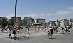 Gaziantep Kavurucu Sıcaklarla Boğuşuyor