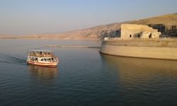 Hasankeyf tekne turları turistlerin gözdesi oldu