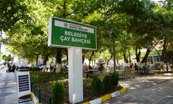 Kahta’da Belediye Çay Bahçesi Yenilenerek Açıldı
