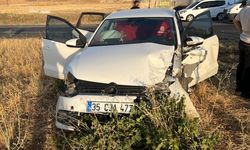Midyat'ta Trafik Kazası: 3 Yaralı