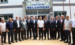 Vali Küçük, Çakırhöyük’te Vatandaşlarla Buluştu