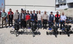 Besni’de 49 Çiftçiye Çapa Makinesi, 13 Fırıncıya Hijyen Desteği