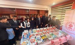 Siirtli Öğrencilere Kitap ve Materyal Desteği