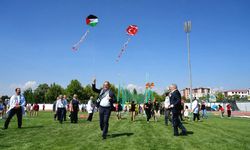 Filistinli Çocuklar İçin Gökyüzüne Uçurtmalar Salındı